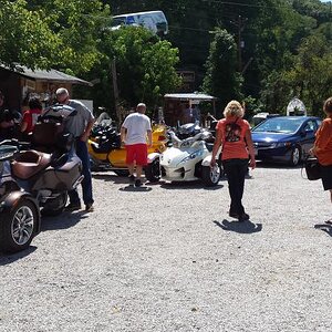 Hillbilly Hotdog Stand, West Virginia