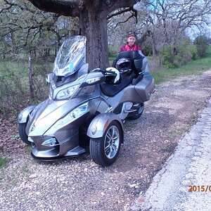 P3220002Normans crossing Texas