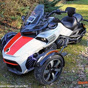 F3 Le Mans Can-am red