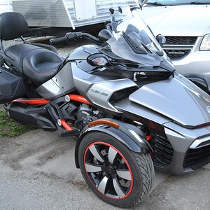 This is my current ryde. This is "Webster.\' \he's a 2015 F3S. His added features are Can Am saddle bags, quick detach passenger backrest, heated hand