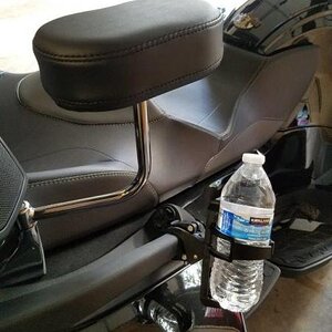 closer pic of clamp on drink holder