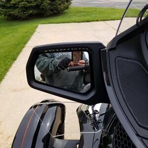 another deflector shot and shot of led blinker strip on upper mirror [off]