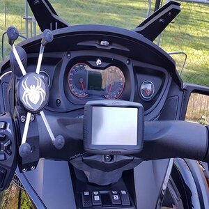 X mount and GPS On tri axis