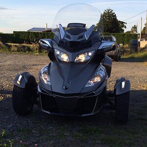 F4 tall n wide with vent. 
6 am at Fog Duckers for coffee.