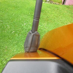 New Radio Antenna on 2014RTS SE6 003