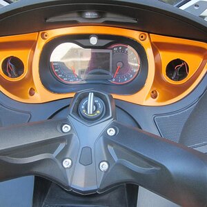 dashboard on spyder14RT 001