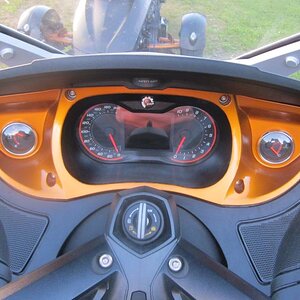 dashboard on spyder14RT 004
