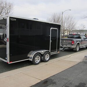 Enclosed trailer