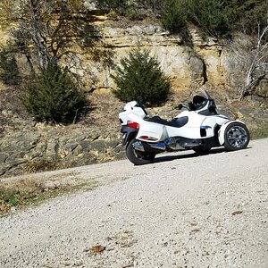 2013 Spyder RT Limited on Hwy 60 above Wabasha