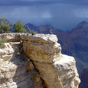 P1050033 Storm coming in over the South Rim headed for the North.