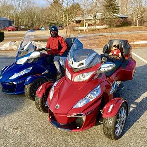 IMG 0472
Spyder ride