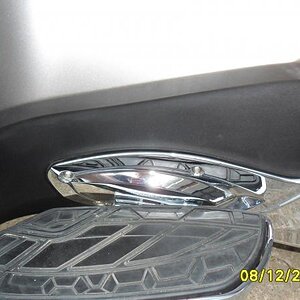 spyder side panel loose