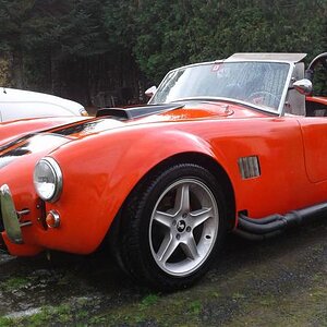 Resized 20171023 163604 9013001002003....Pic #1 of the  427 Shelby Cobra I built back in 97.....