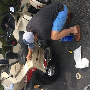 93F0F332 2FC0 4037 A89F 3C9167F0B661