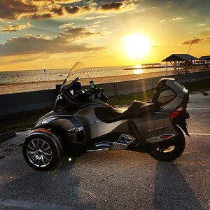 56BD5A2E 65F3 486F 91B9 A91B092A38CE