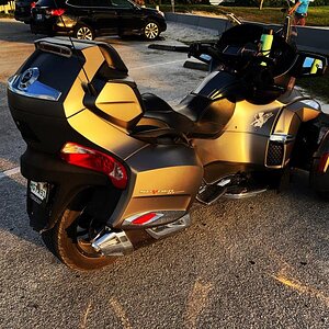 08AA263D F0B4 44E8 86C7 0037C4D8F08A