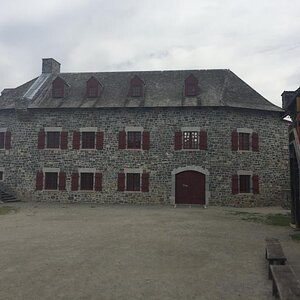 E57D9AF3 5350 46E5 93CC 798E049F8289