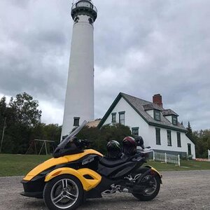 can am spyder lighthouse