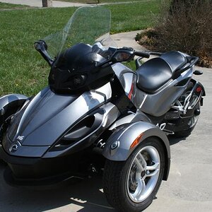 5e6e6e2321f4a2f4684313f3