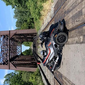 FE3D9BD4 662E 4053 847F 29C5F4A200A2