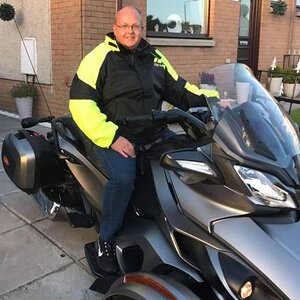 0261E503 B983 41CA 997B 569F934E3799