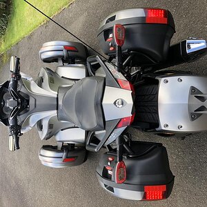 27F1A22D 17EA 45B2 94D6 DBC15F9AA836