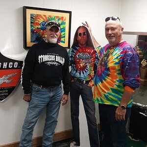 074366B2 AD30 472A 900D 3CFED58D73E8