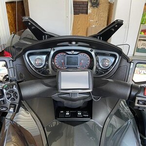 121E8EEA B5AF 4232 8D53 3E6E437DCB71