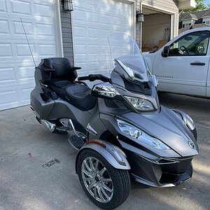 BDB1247B C753 4812 95EA 0F76709B4F21