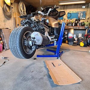 Darn speed sensor is a lot of work to replace. If only the connection point had been placed somewhere nice,and not deep inn side. Heck of a job to swa