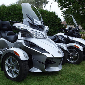 2216154B A31F 47DC 884F 49D0E04EB5E8 1 105 c