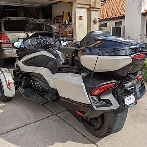 PXL 20230212 175222858