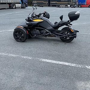 30683F51 445B 483C 9787 AC718698F5D0