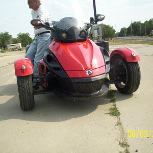 Trying to show the grasshopper gore all over the black and windshield. Even in the tire rims, quite nasty.