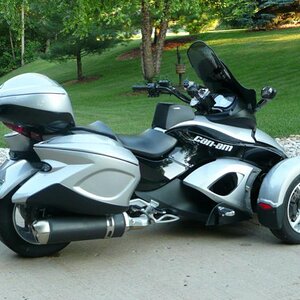 Spyder with Corbin Saddlebags and Trunkbox