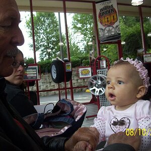 Dudley, Elysia and daughter Amy