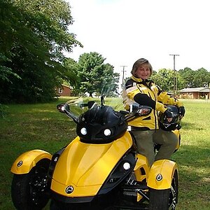 The name "Old Yeller" just sprung up in my head while looking at her yesterday.