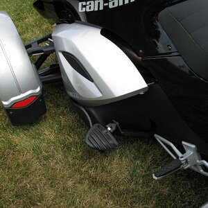 Spyder km brackets pegs, left