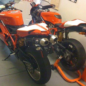 Took these pics of the bikes right when I got the 1098R. I've done alot of mods since then..