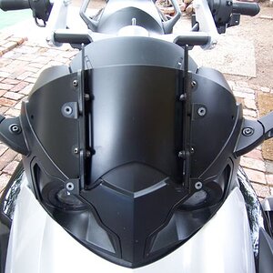 RoboBrackets attached to Spyder ( 4 bolts from old windshield )