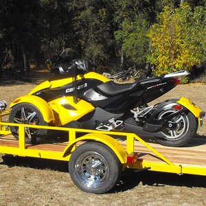 Spyder and trailer 10 16 09 002