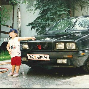 princess car with a crown - biturbo