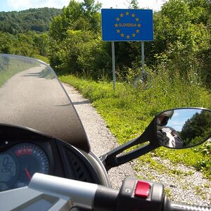 26 + international border  125p