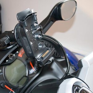 SpyderHotHands GPS Wiring 5 - Installing Hot Hands (heated grips - low power draw) and Garmin GPS mount - Both powered directly from the battery - Ins