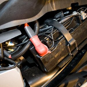 SpyderHotHands GPS Wiring 1 - Installing Hot Hands (heated grips - low power draw) and Garmin GPS mount - Both powered directly from the battery - Ins