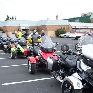 A Thursday night Spyder ride with Last Frontier MCC-Anchorage AK