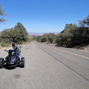Big Bend
Going to Chisos Mtns. Visitor Center
March 2010