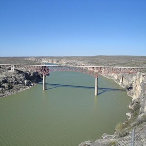 Pecos River Bridge
Between Langtry and Del Rio
March 2010