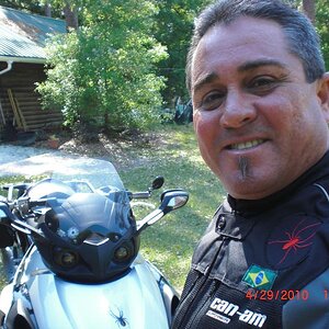 Spyder abril 2010 007