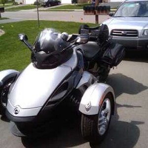 Car & Spyder smaller